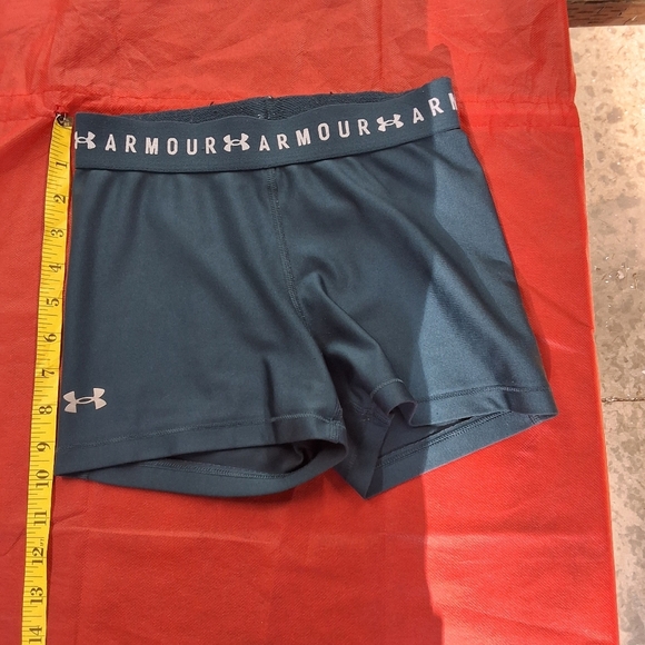 Under Armour Bla Bike Shorts - Picture 1 of 5